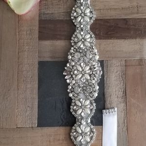 Bridal Belt Gardenia